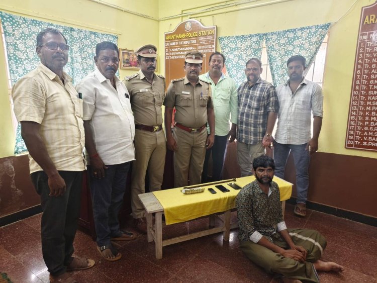 புதுக்கோட்டையில் 6- காவல் நிலையத்தில் நீதிமன்ற பிடிவாரண்ட்!, 40க்கும் மேற்பட்ட வழக்கு பத்துக்கு மேற்பட்ட வழக்கில் தலைமறைவாகி இருந்த கொள்ளையனை தட்டி தூக்கிய அறந்தாங்கி காவல்துறை