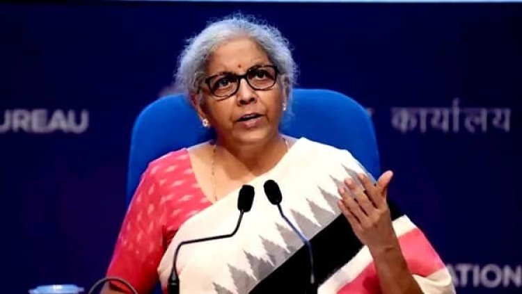 புதிய வருமான வரி சட்டம் ஏப்ரல் 1-ந்தேதி அமல்.. ஒரு லட்சம் சம்பளம் வரை வாங்குவோருக்கு குட் நியூஸ்