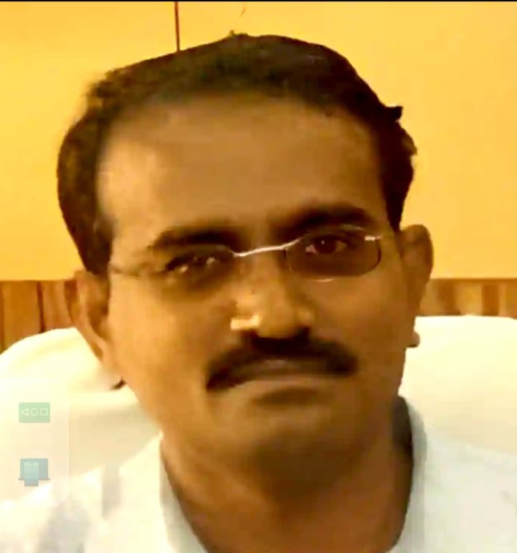 SS மருத்துவமனை மருத்துவர் செந்தில்குமார் அவர்களே தாங்கள் மருத்துவமனையில் அவசர கால வாகனம் எங்கே? டோக்கன் மட்டும் போட்டால் போதாது மற்ற அடிப்படை வசதிகள் வேண்டும் அல்லவா?