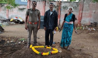 ஆதரவற்ற மூதாட்டி மரணம். நல்லடக்கம் செய்த காவல் உதவி ஆய்வாளர் மற்றும் சமூக செயற்பாட்டாளர்!