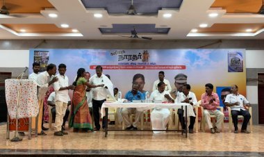 கலியுக நாரதர் மாதாந்திர இதழ் வெளியீட்டு விழா நேற்று சீரும் சிறப்புமாக நடைபெற்றது, மாத இதழை உயர் நீதிமன்றம் மதுரை கிளை வழக்கறிஞர் அவர்களுக்கு பொன்னாடை போற்றி சிறப்பித்த கலியுக நாரதர் இணை ஆசிரியர் திருமதி வீ.ரேகா
